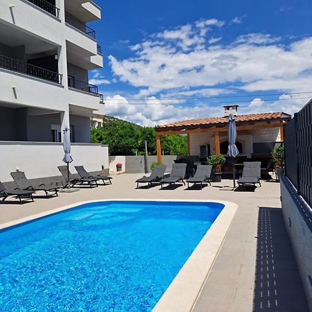 Villa Apartment Aa 2 トロギール エクステリア 写真