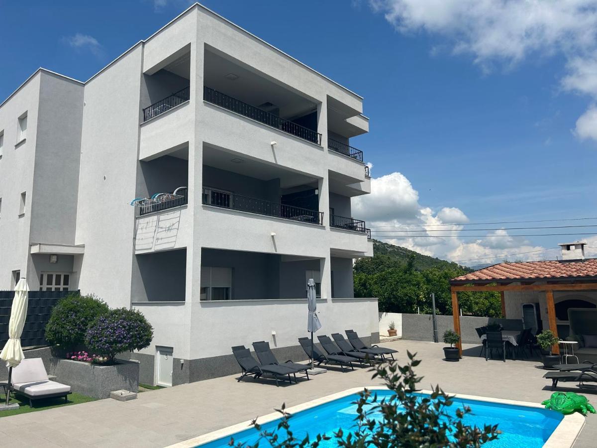Villa Apartment Aa 2 トロギール エクステリア 写真