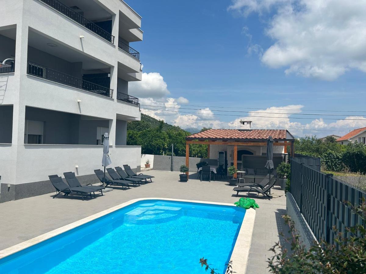 Villa Apartment Aa 2 トロギール エクステリア 写真
